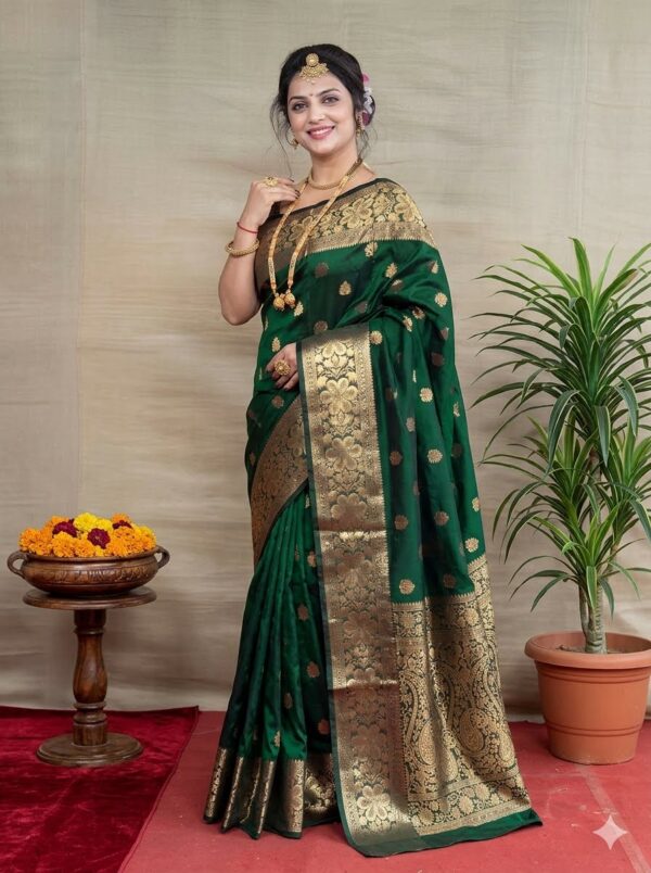 Trending Most Beautiful Banarasi Silk Saree